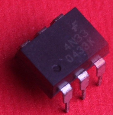 4N33 – DIP
