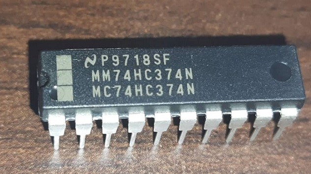 74HC374 – DIP
