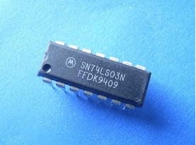 74LS03 – DIP