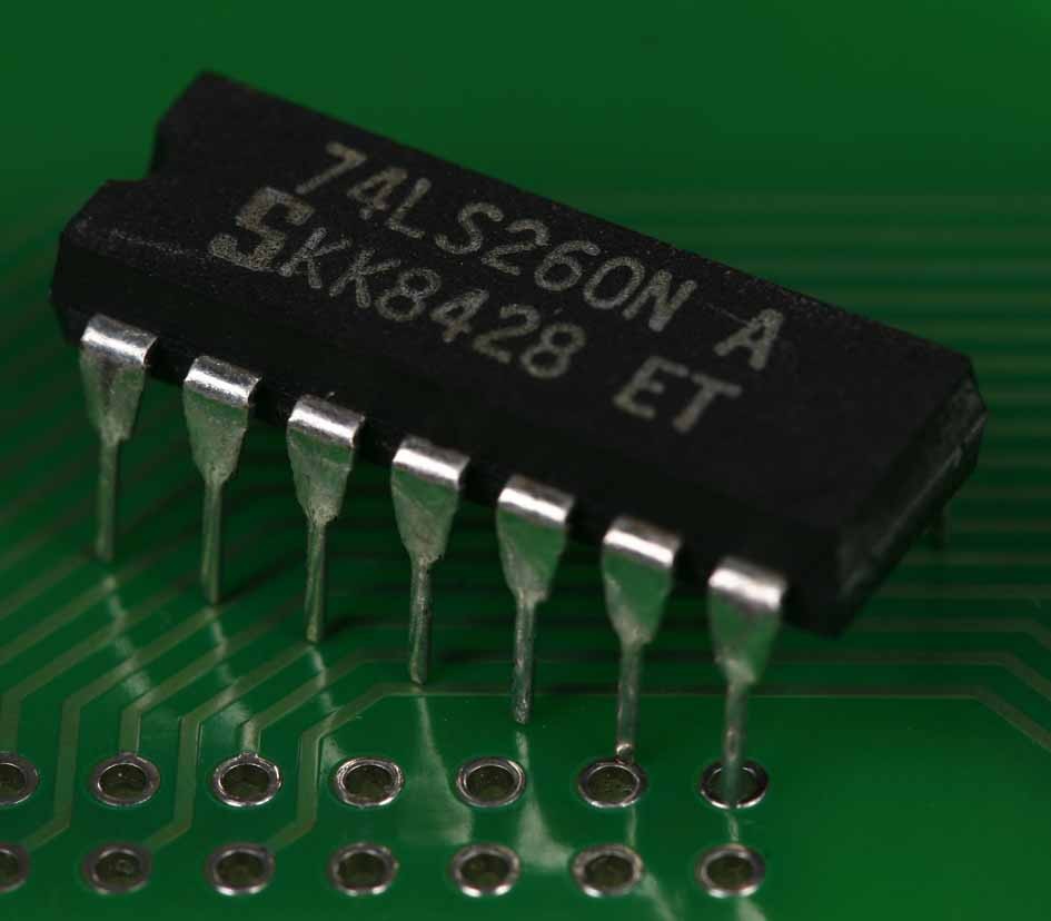 74LS260 – DIP