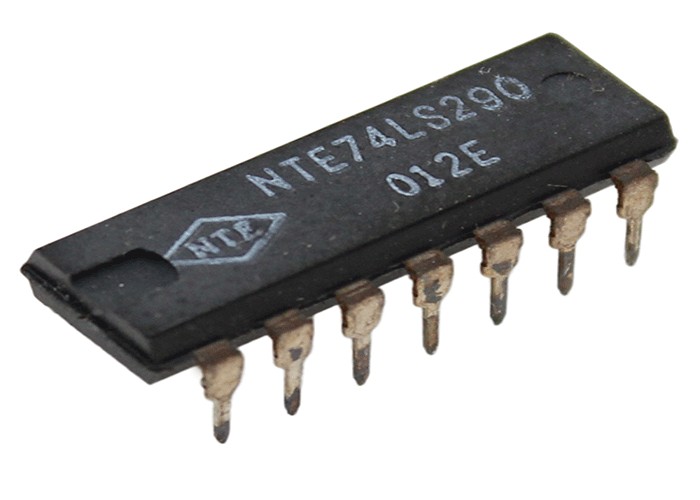 74LS290 – DIP