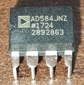 AD584JNZ – DIP