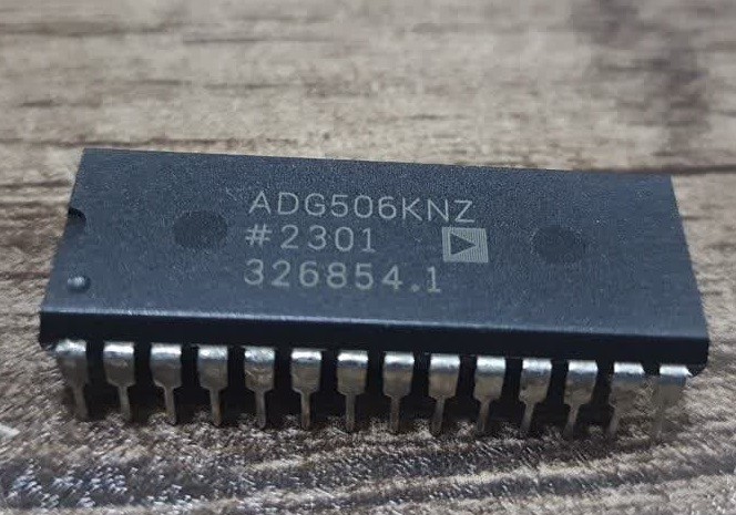 ADG506AKNZ – DIP