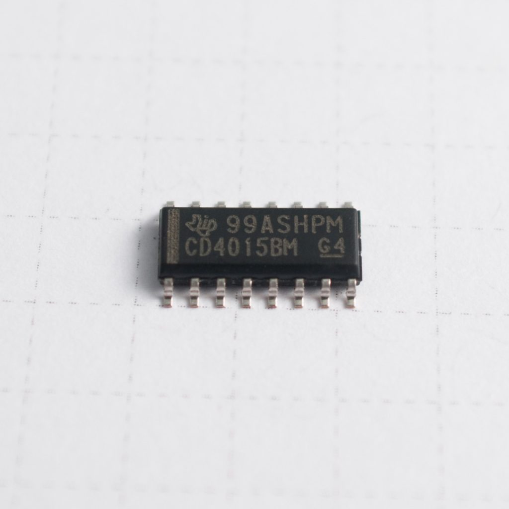 CD4015BM – SMD