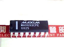 MAX693CPE – DIP