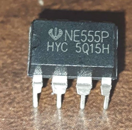NE555P – DIP معمولی