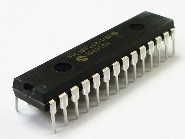 PIC18F252-I/SP – DIP