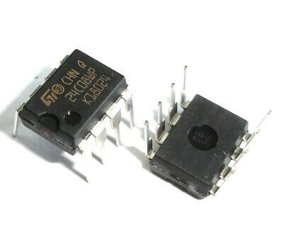 ST24C08WP – DIP